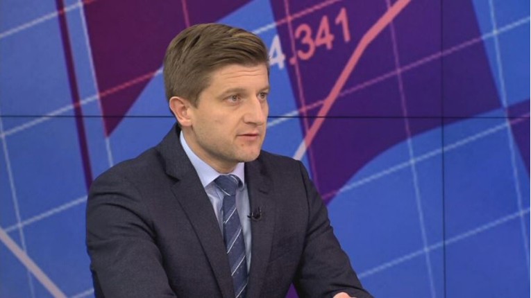 Marić o plaćama: Ako smo čekali godinama, možemo još par mjeseci